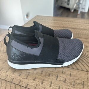 Used and well worn women’s Kuru sneakers, size 6.5